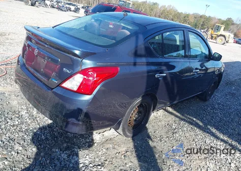 2015 Nissan Versa 1.6 S/1.6 S+/1.6 Sl/1.6 Sv z USA, uszkodzony, nr VIN 3N1CN7APXFL812312